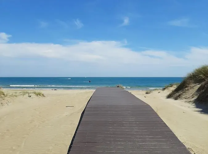 De La Roquille Διαμέρισμα *